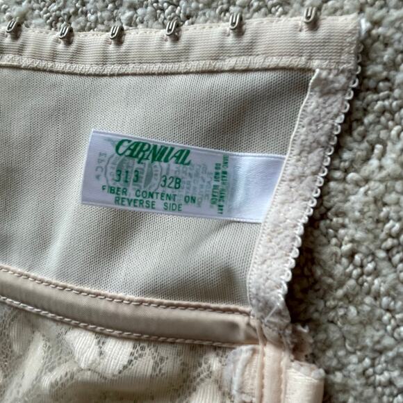 🔥NWOT Vintage ILGWU Carnival Romantic Lace Bustier Corset Victorian Bra Sz 32B - Picture 9 of 13